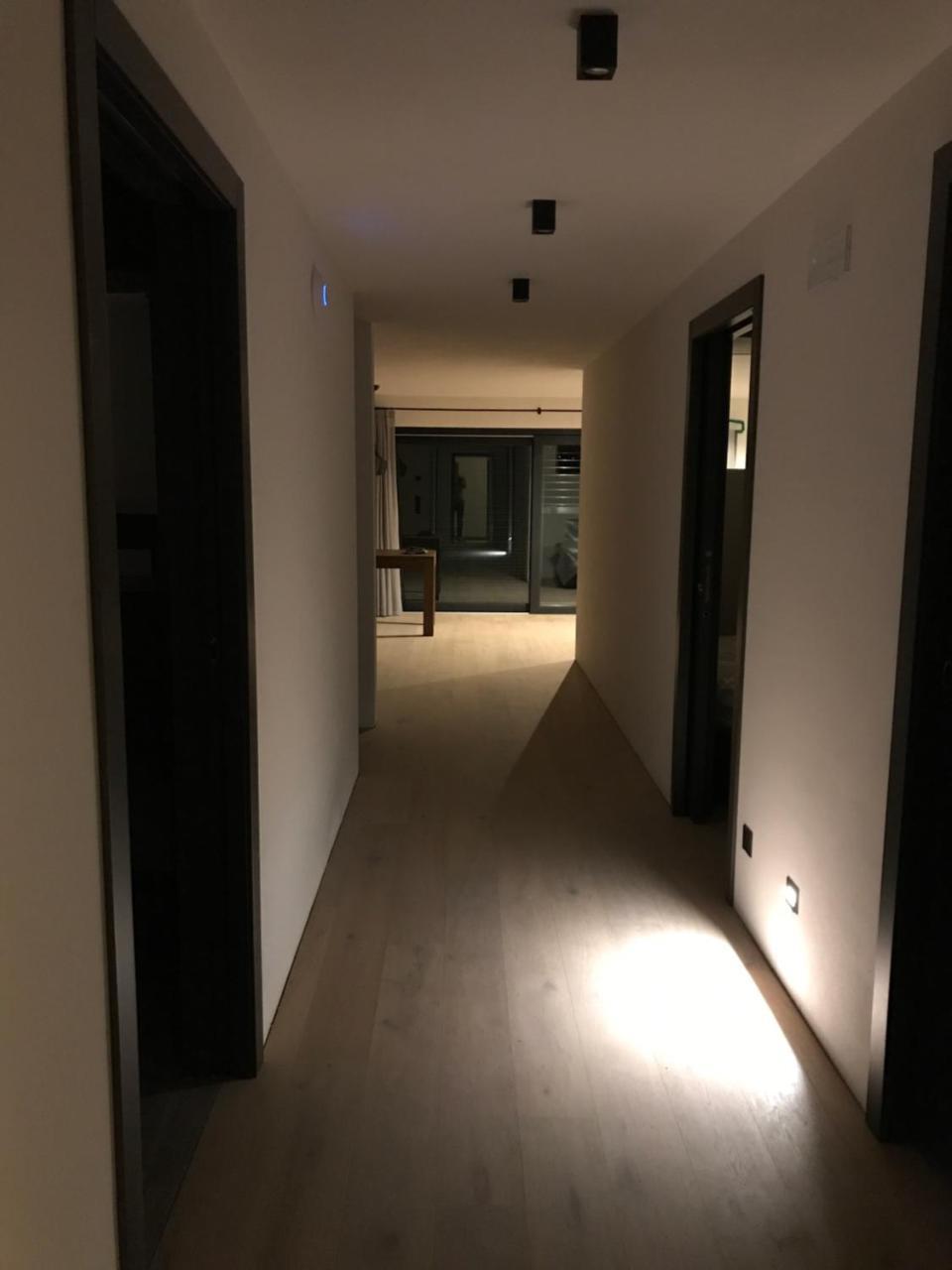 Antonya Apartments Schenna Ngoại thất bức ảnh