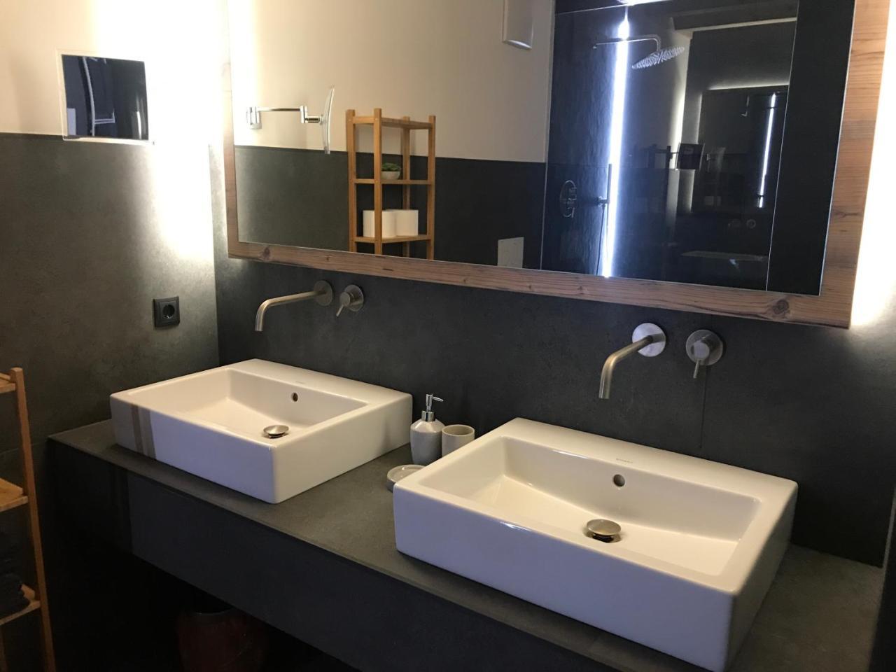 Antonya Apartments Schenna Ngoại thất bức ảnh