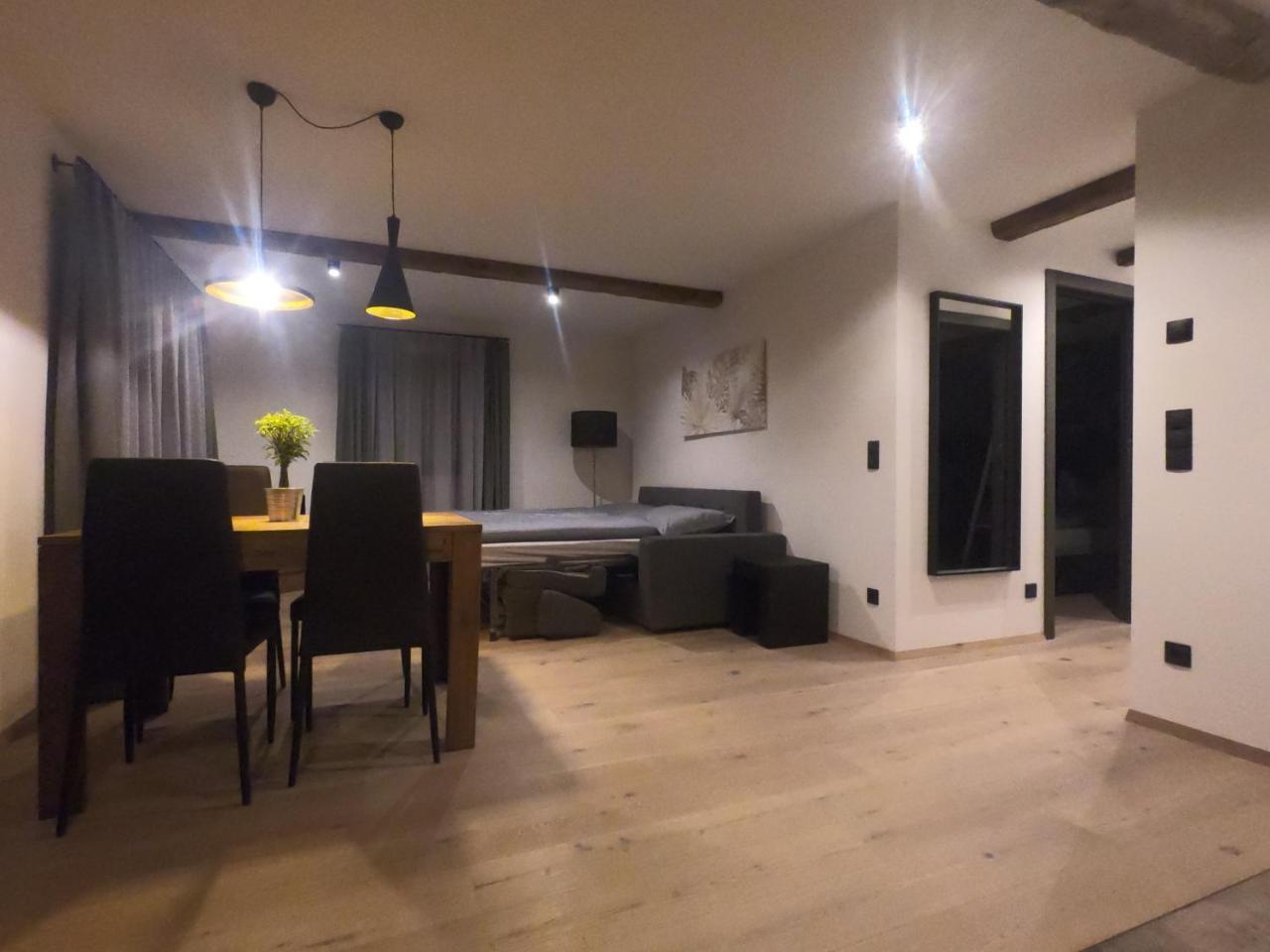 Antonya Apartments Schenna Ngoại thất bức ảnh